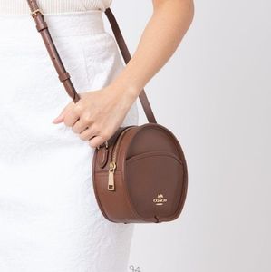 Coach Canteen Crossbody (Like New) ¡Final Offer!